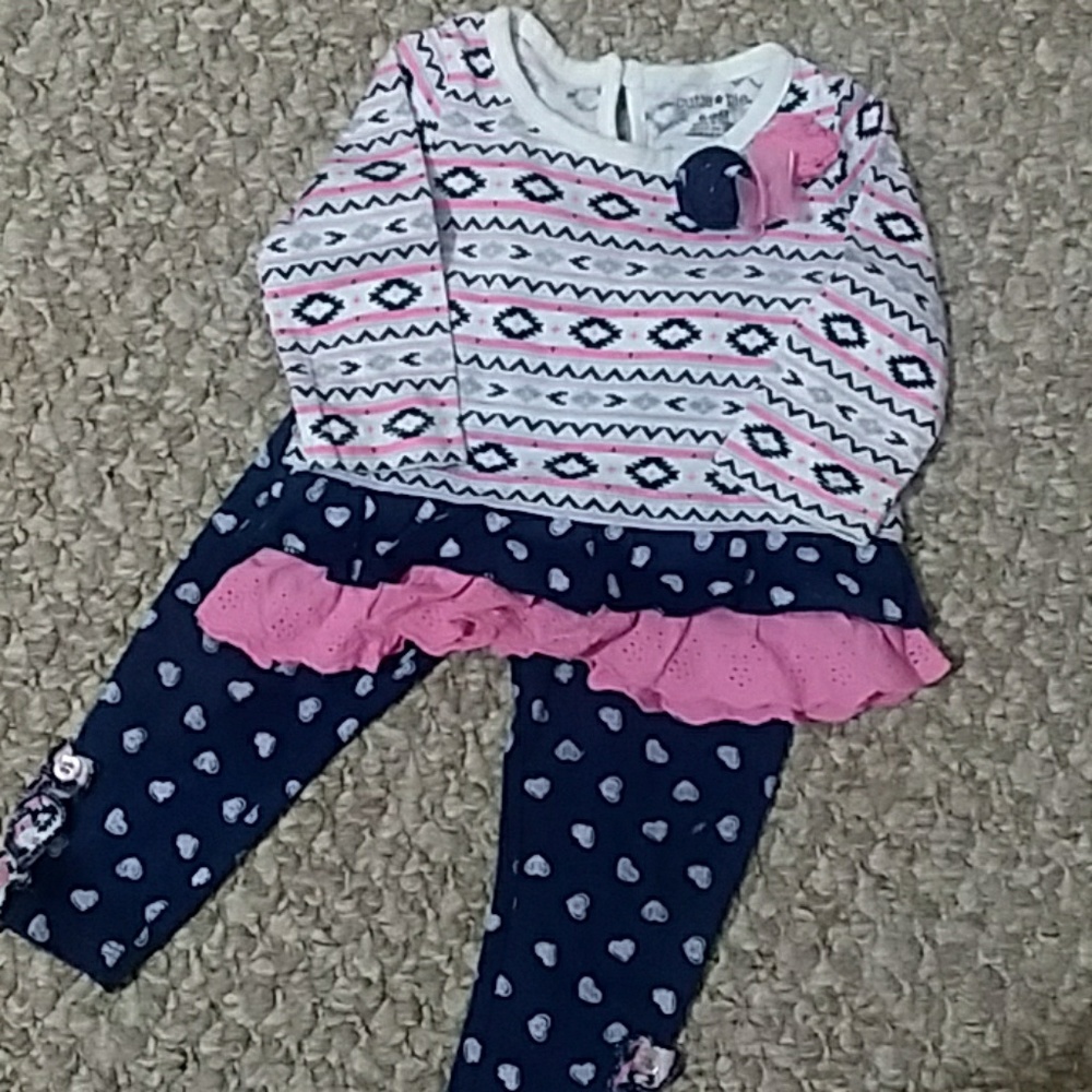 Two-piece cutie pie outfit